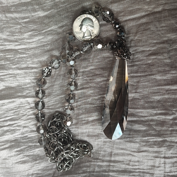 Gray Oversized Crystal Teardrop Opera Length Necklace Vintage Silver Tone Glass - Picture 3 of 16